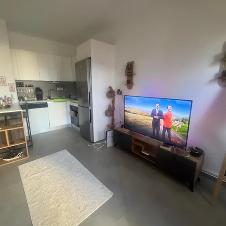 At On The Garden Floor Apartment